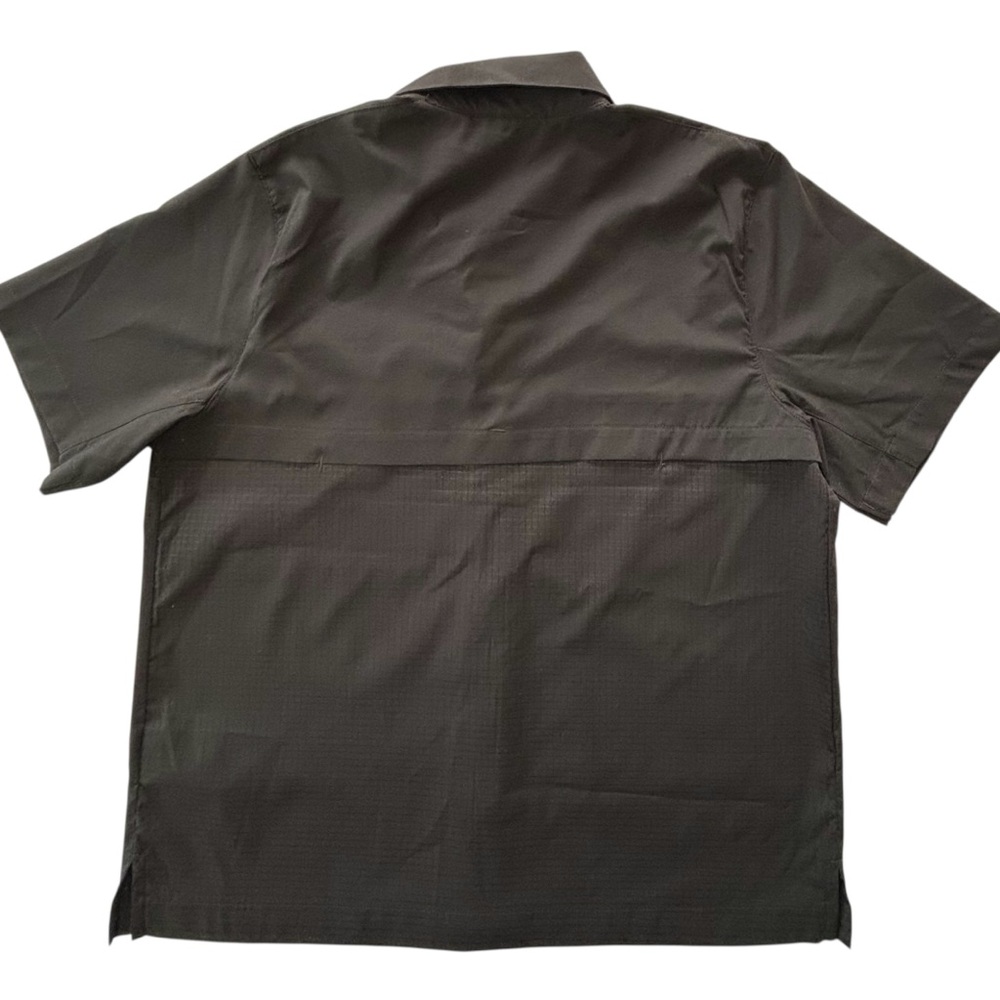 The North Face Women’s Black Lightrange Short Sleeve Button Up Top Sz Med NWT - Picture 5 of 11
